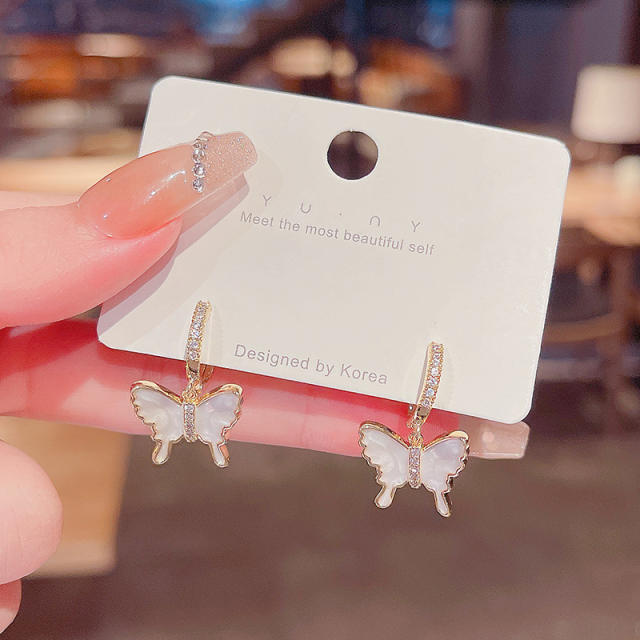Fashion shell butterfly dangling earrings