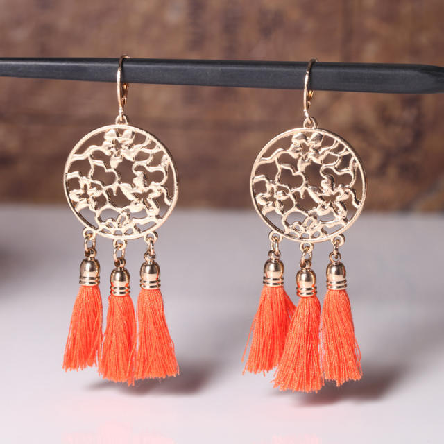 Retro hollowed out hoop thread tassel earrings