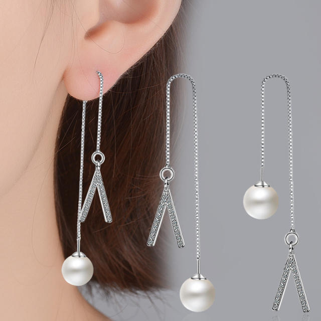 Cubic zirconia triangle Pearl diamond threader earrings