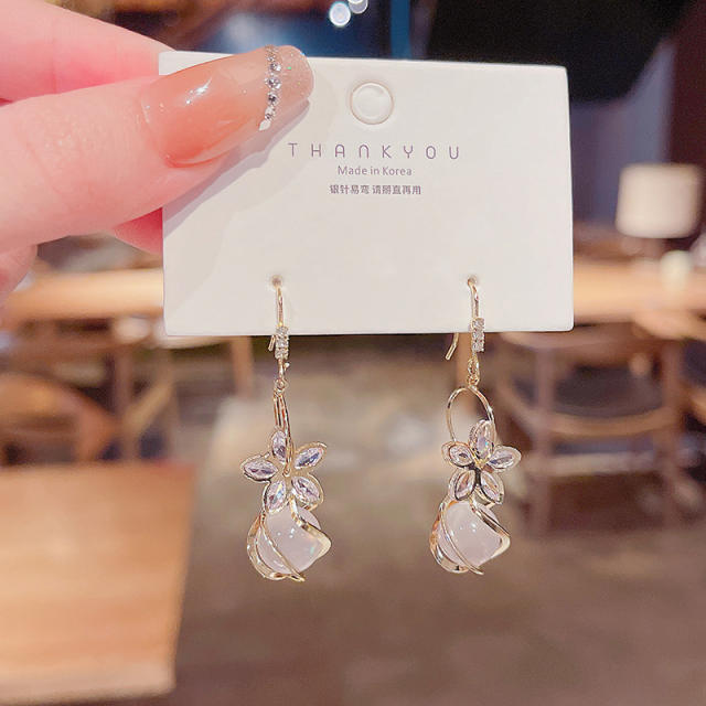Fashion zircon flower opal dangling earrings
