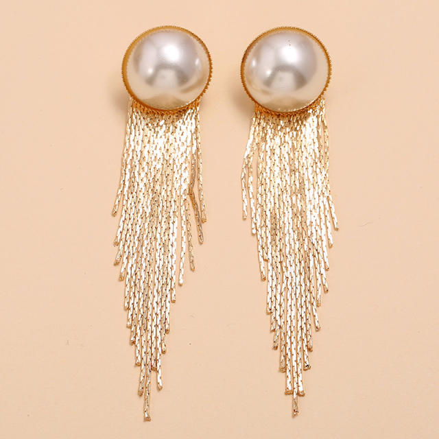 Pearl chain tassel earrings