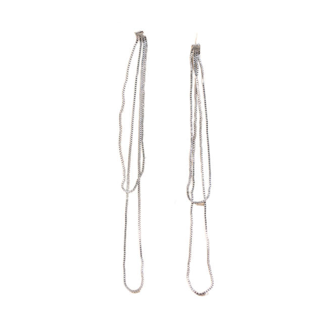 Chain tassel earrings