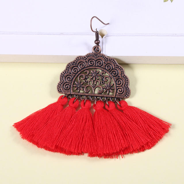 Retro hollowed out thread tassel earrings