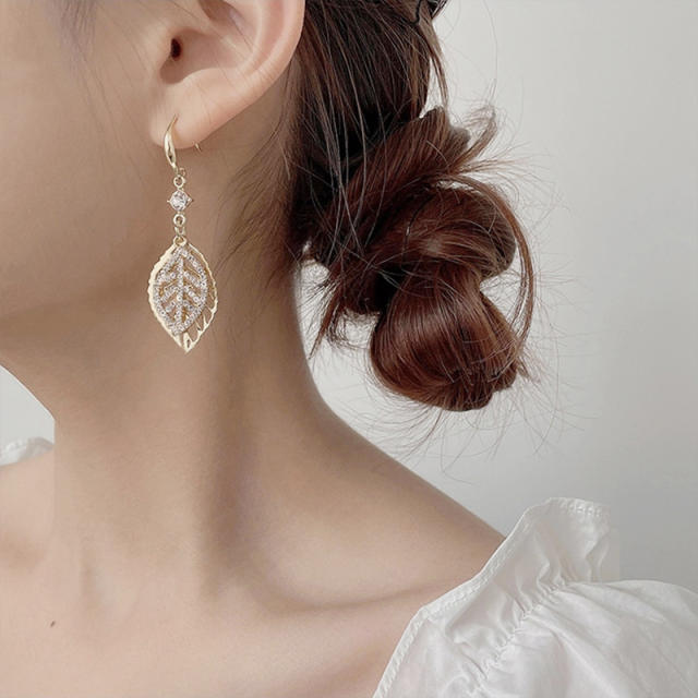 925 silver needle leaf pendant diamond threader earrings