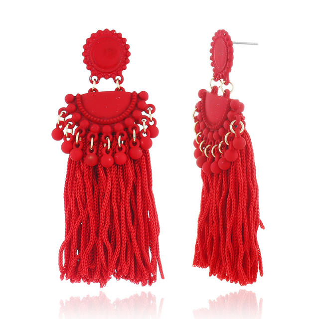 Fan-shaped thread tassel earrings