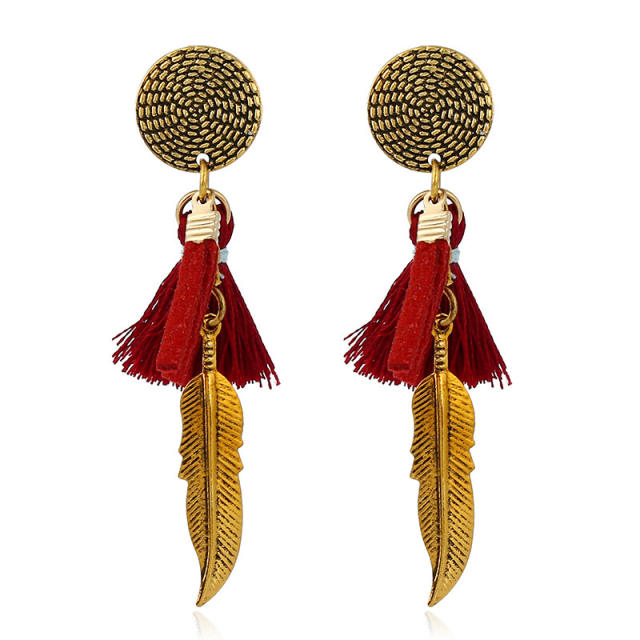 Metal leaf thread tassel earrings