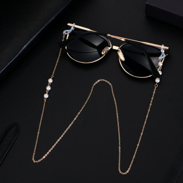 Adjustable glasses chain