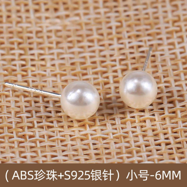 S925 silver needle fresh water pearl stud earrings