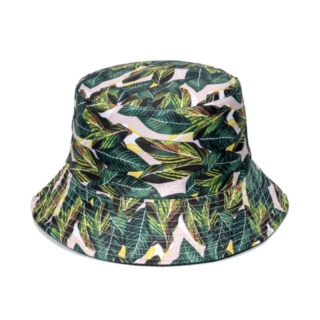 Leaf printed bucket hat