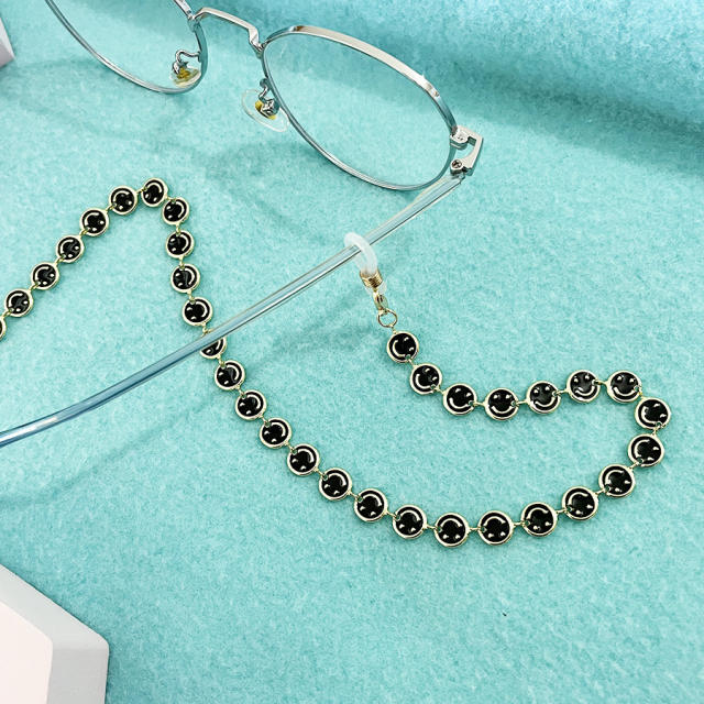 Dripping smiley face glasses chain