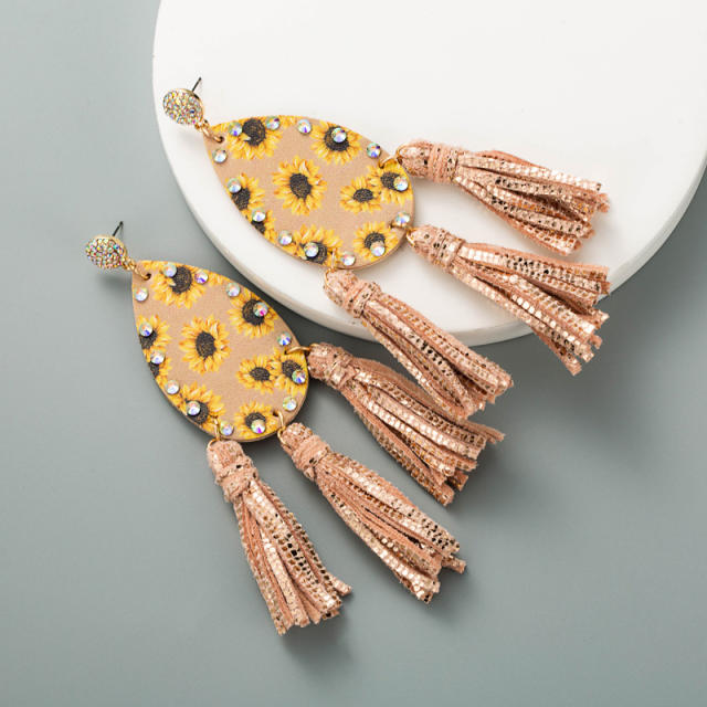 Daisy bohemian thread tassel earrings