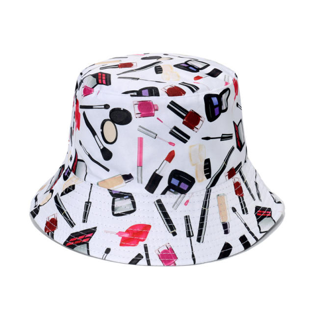 Lipstick printed bucket hat