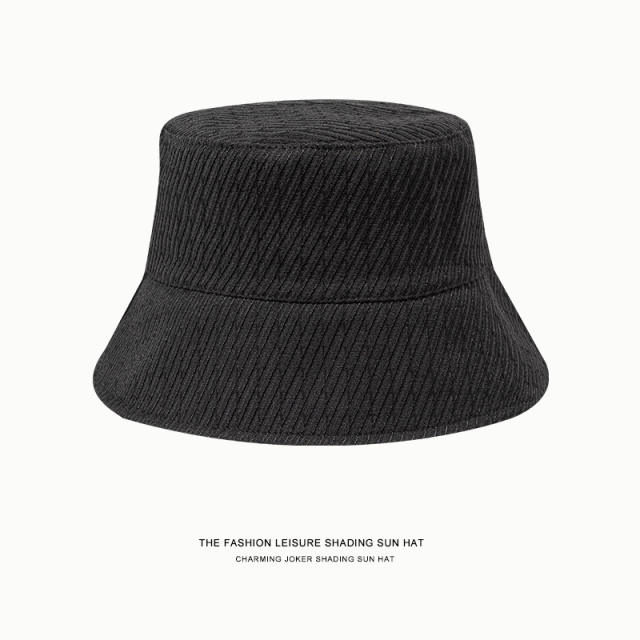 Black ribbed bucket Hat