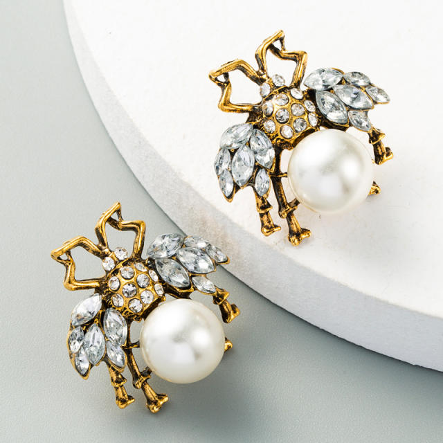 Vintage bee Pearl rhinestone-encrusted stud earrings