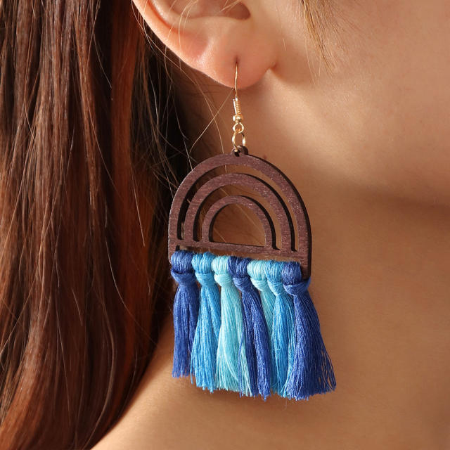 Fashion thread tassel earrings