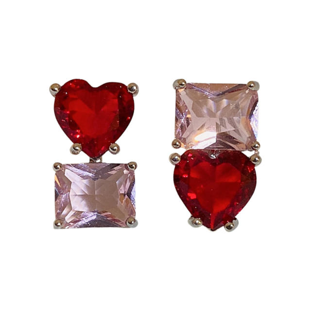 Asymmetric crystal heart earrings