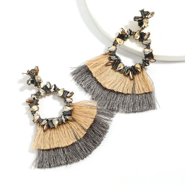 Diamond round double-layered tassel earrings