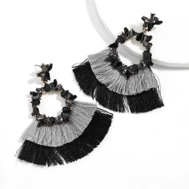 Diamond round double-layered tassel earrings