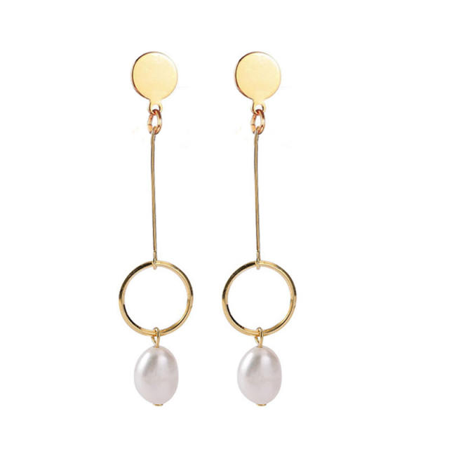 Korean fashion weater pearl geometric circle stainless steel earrings