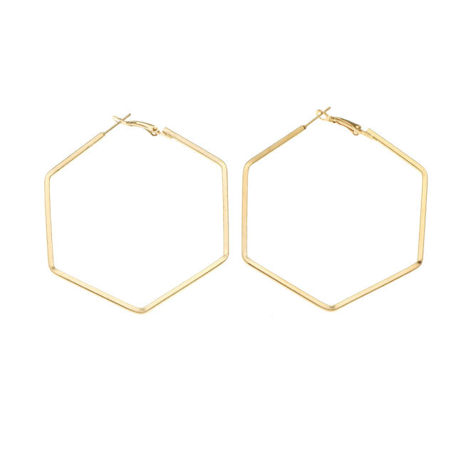 Hexagonal earrings set