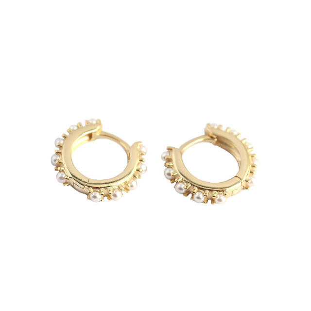 S925 pearl huggie earrings