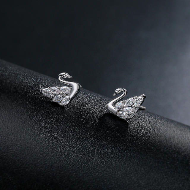 S925 needle diamond swan ear studs