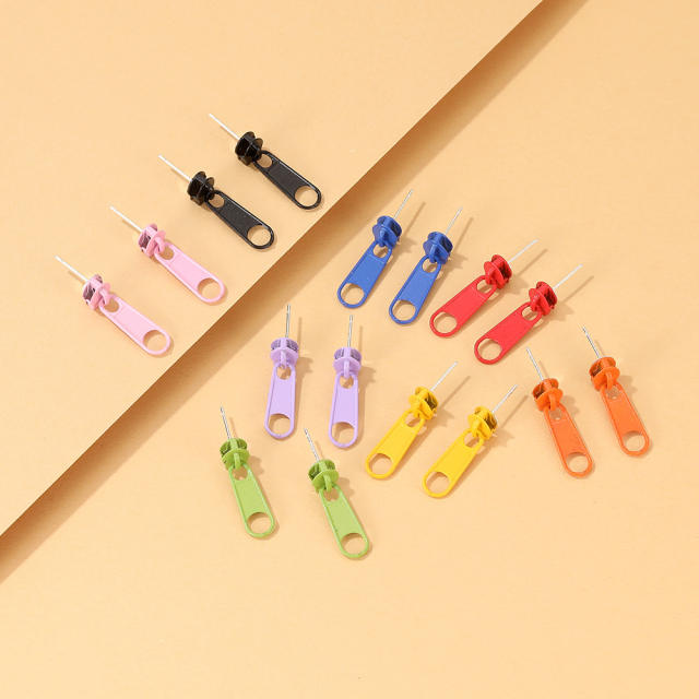 Cartoon zipper buckle earrings