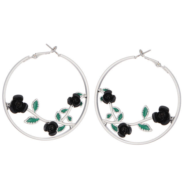 Hoop flower earrings