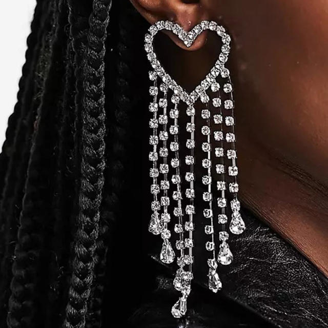 Exaggerated heart-shaped tassel earrings