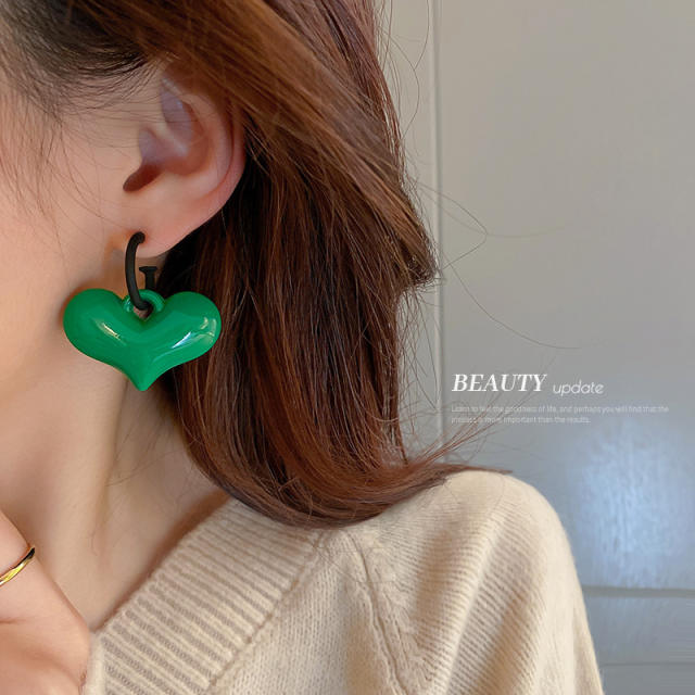 S925 needle colored heart earrings