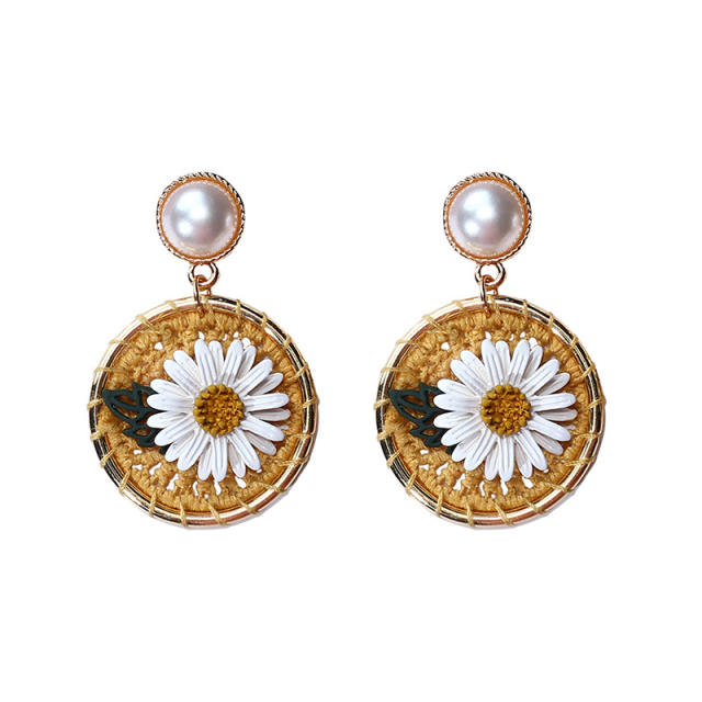 925 sterling silver needle daisy flower earrings