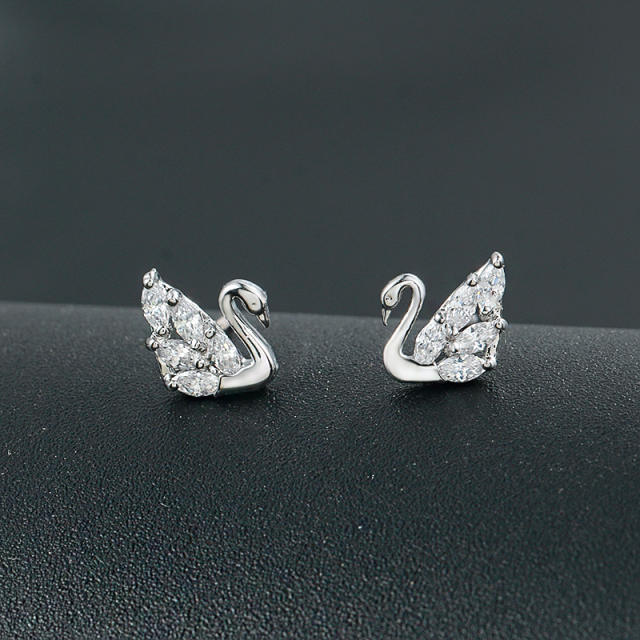 S925 needle diamond swan ear studs