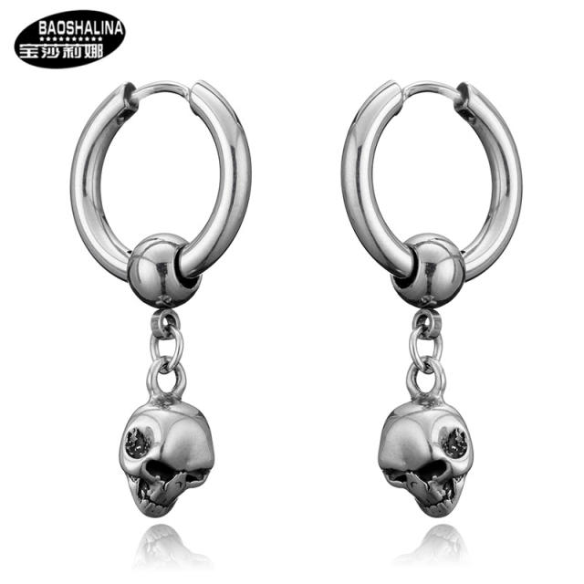 Hippe titanium steel skull earrings