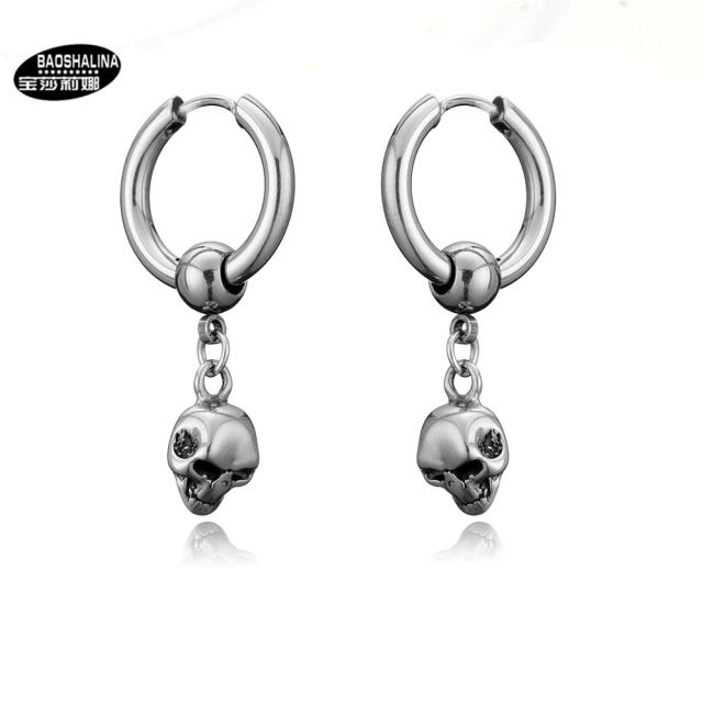 Hippe titanium steel skull earrings