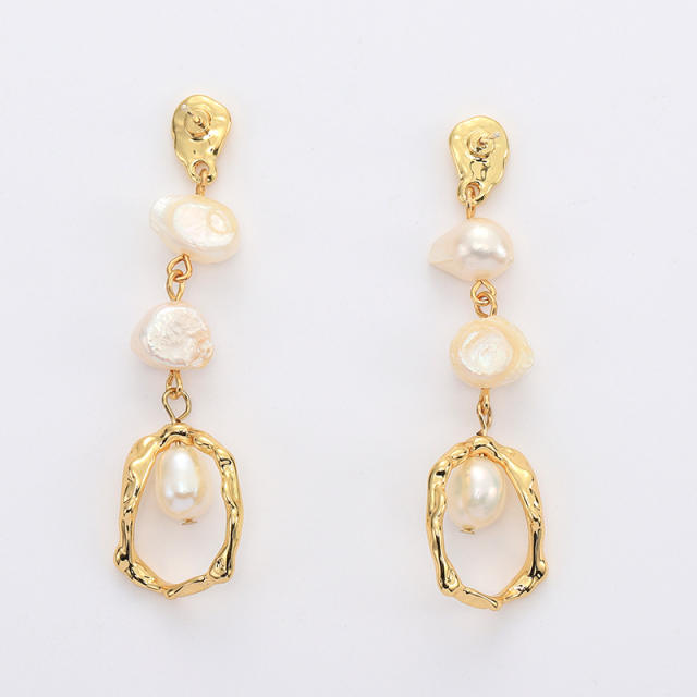 Water pearl geometric shape long earrings