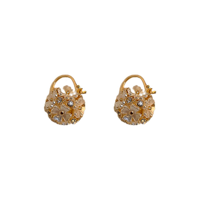 INS pearl flower ball shape huggie earrings