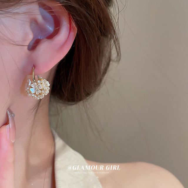 INS pearl flower ball shape huggie earrings