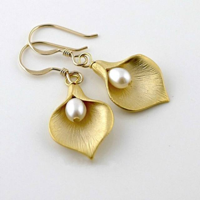 Women's common Calla petal earrings