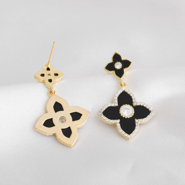 Korean fashion color clover earrings