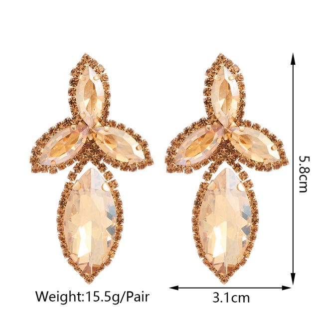 Geometric oval shaped glass crystal ear studs
