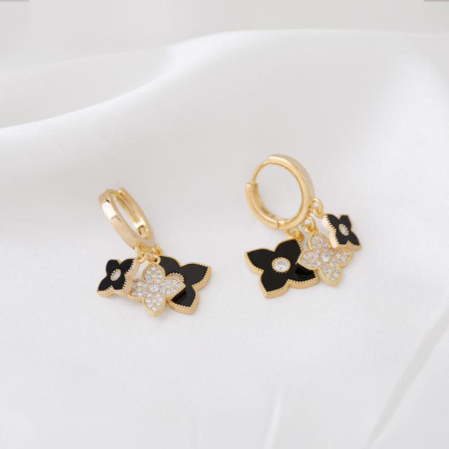 Classic rhinestone color clover 18KG huggie earrings