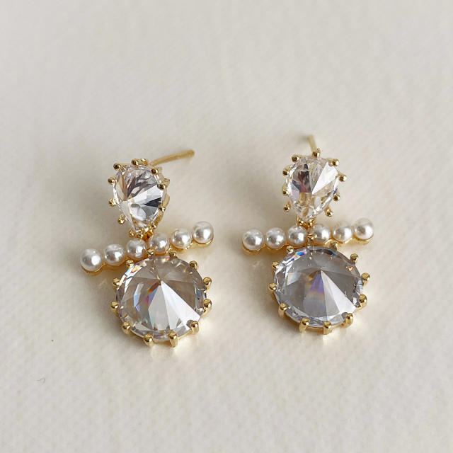 Korean style Pearl zircon earrings