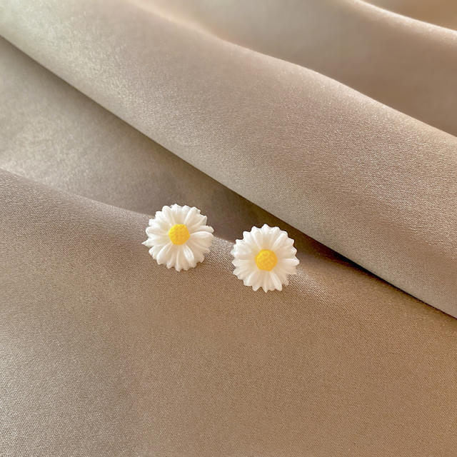 Korean fashion chic flower cute ear studs women