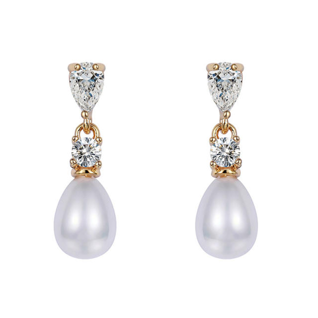 Elegant pearl drop earrings for wedding