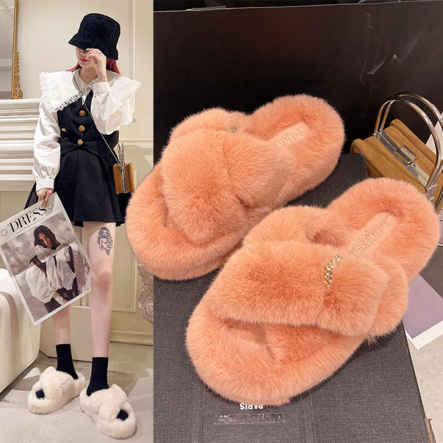 Fluffy platform slippers for women