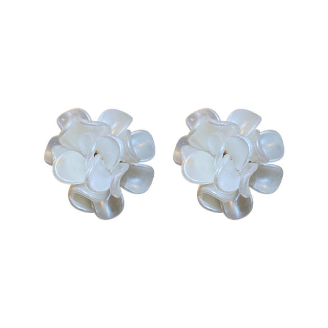 White color silver needle bloom flower ear studs