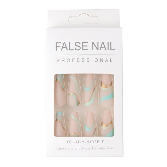 Gold color line wave pattern false nails