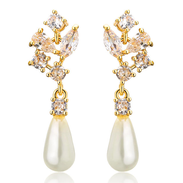 Delicate pearl drop cubic zircon setting bridal earrings