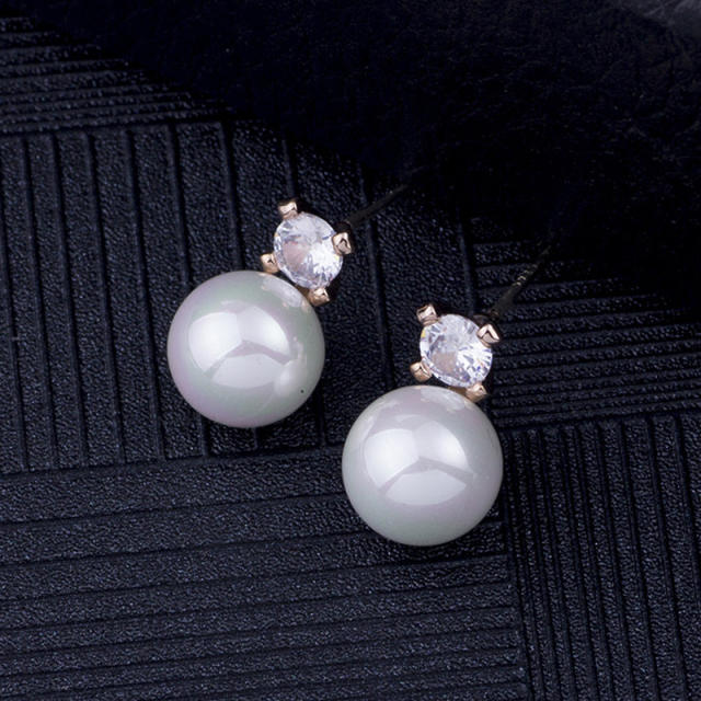 Cubic zirconia pearl clip on earrings