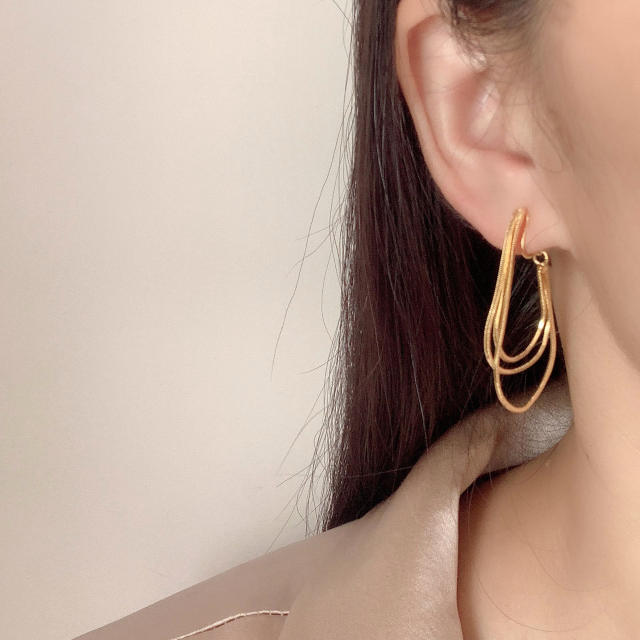 Snake chain tassel clip on earrings